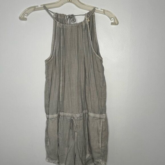 Bella Dahl gray romper size small - Picture 1 of 8